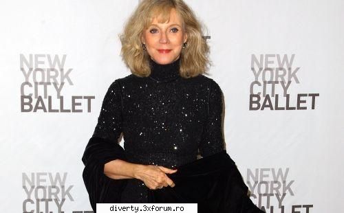 4. blythe danner
la 65 de ani, blythe danner se poate mandri cu o fiica celebra -  gwyneth paltrow